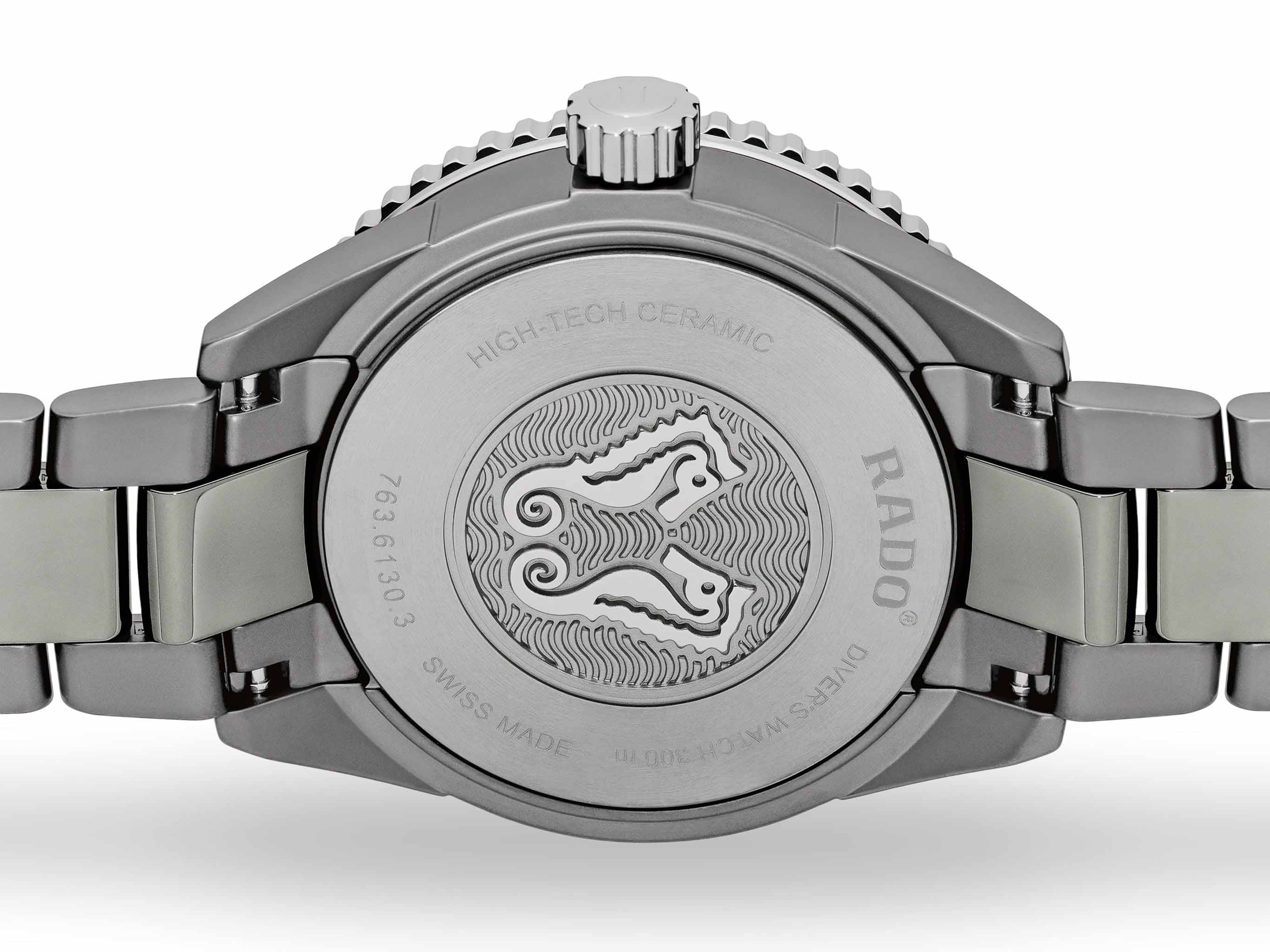 Rado Rado Captain Cook High-Tech Ceramic Diver R32144202, captain cook швейцария мужские часы на браслете титан + высокотехнологичная плазменная керамика боковой вид