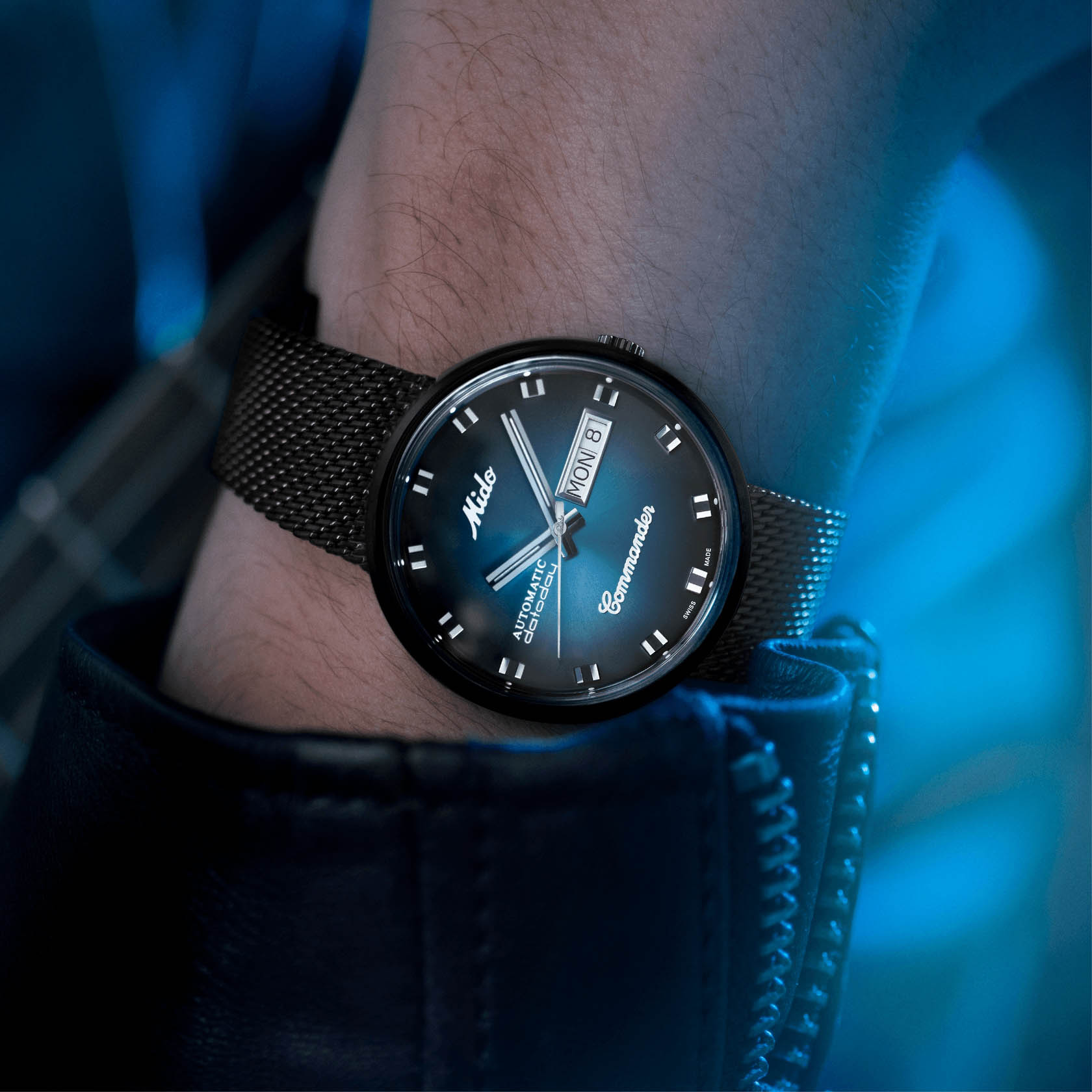 Mido Mido Commander Shade M8429.3.25.11 мужские часы синий циферблат на запястье