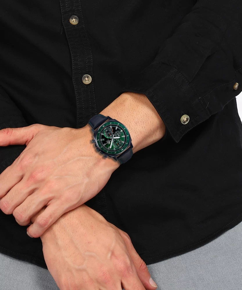 Casio Casio Edifice EFV-600CL-3AVUDF (EFV-600CL-3A), edifice япония мужские часы на браслете кожаный боковой вид