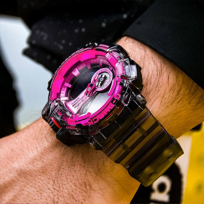 Casio Casio G-Shock GA-400SK-1A4 электронные мужские часы часы крупный план розовый циферблата