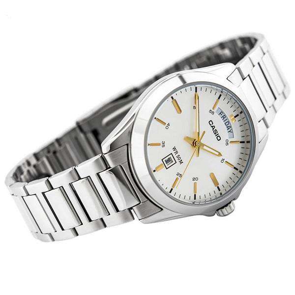 Casio Casio Collection MTP-1370D-7A2VDF (MTP-1370D-7A2)  — детали корпуса и нержавеющая сталь