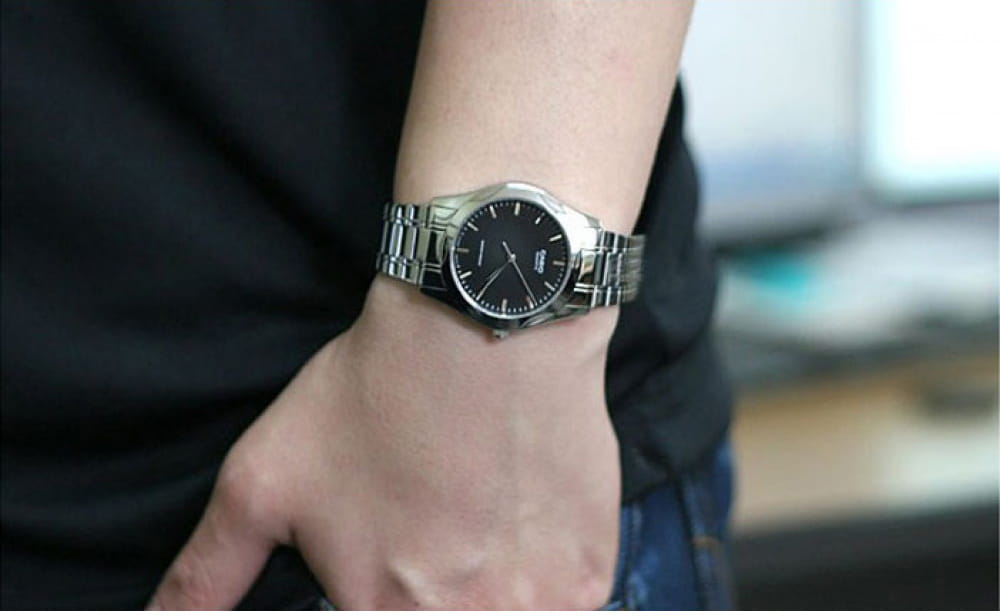 Casio Casio Collection LTP-1275D-1A , наручные женские часы фото под углом