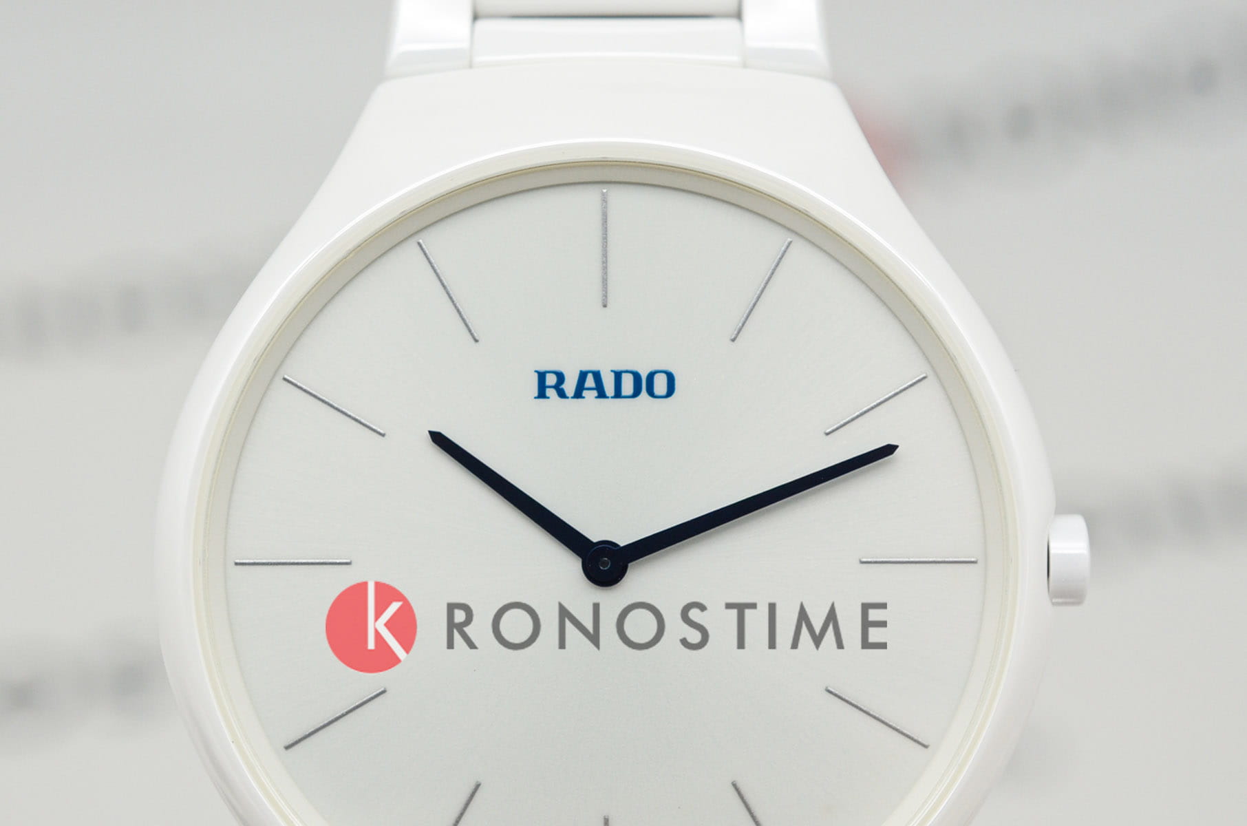 Rado Rado True Thinline R27957022, true thinline швейцария мужские часы на браслете высокотехнологичная керамика + титан боковой вид