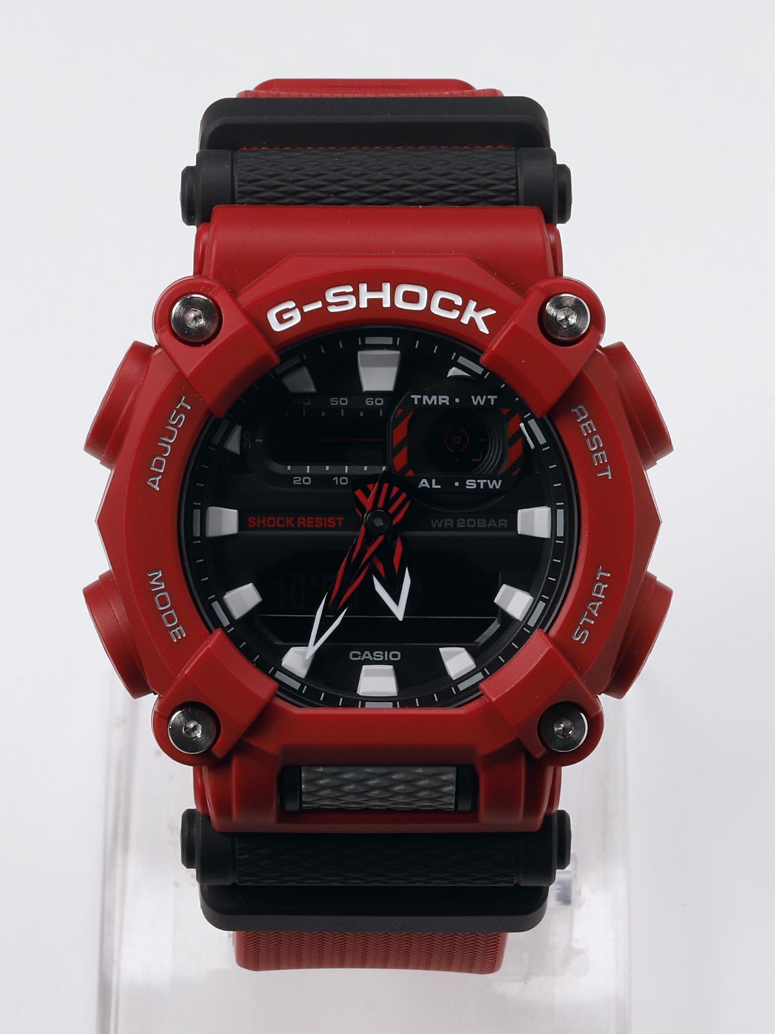 Casio Casio G-Shock GA-900-4A электронные мужские часы часы крупный план черный циферблата
