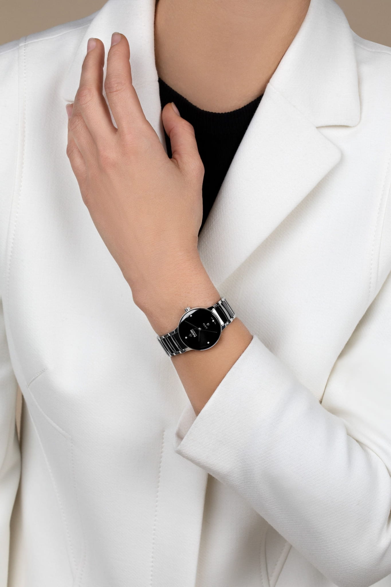 Оригинальные часы Rado Rado Centrix Automatic Diamonds R30020712 механические калибр механизма  общий вид