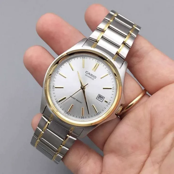Casio Casio MTP-1183G-7A кварцевые мужские часы часы крупный план серебристый циферблата