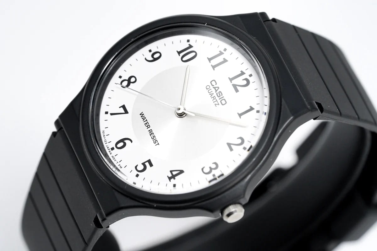 Casio Casio Collection MQ-24-7B3LDF (MQ-24-7B3L) япония наручные мужские часы заводная головка с логотипом Casio