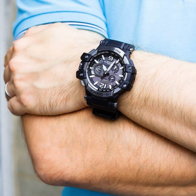 Casio Casio G-Shock GPW-1000T-1A мужские часы черный циферблат на запястье