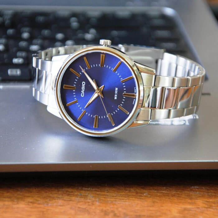 Casio Casio MTP-1303PD-2FVEF мужские часы синий циферблат на запястье