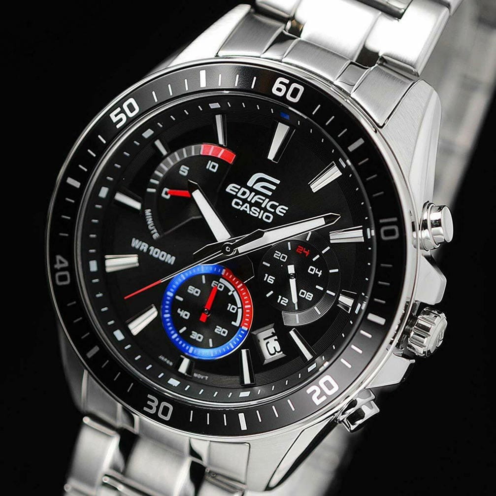 Casio Casio Edifice EFR-552D-1A3VUDF (EFR-552D-1A3) кварцевые мужские часы часы крупный план черный циферблата