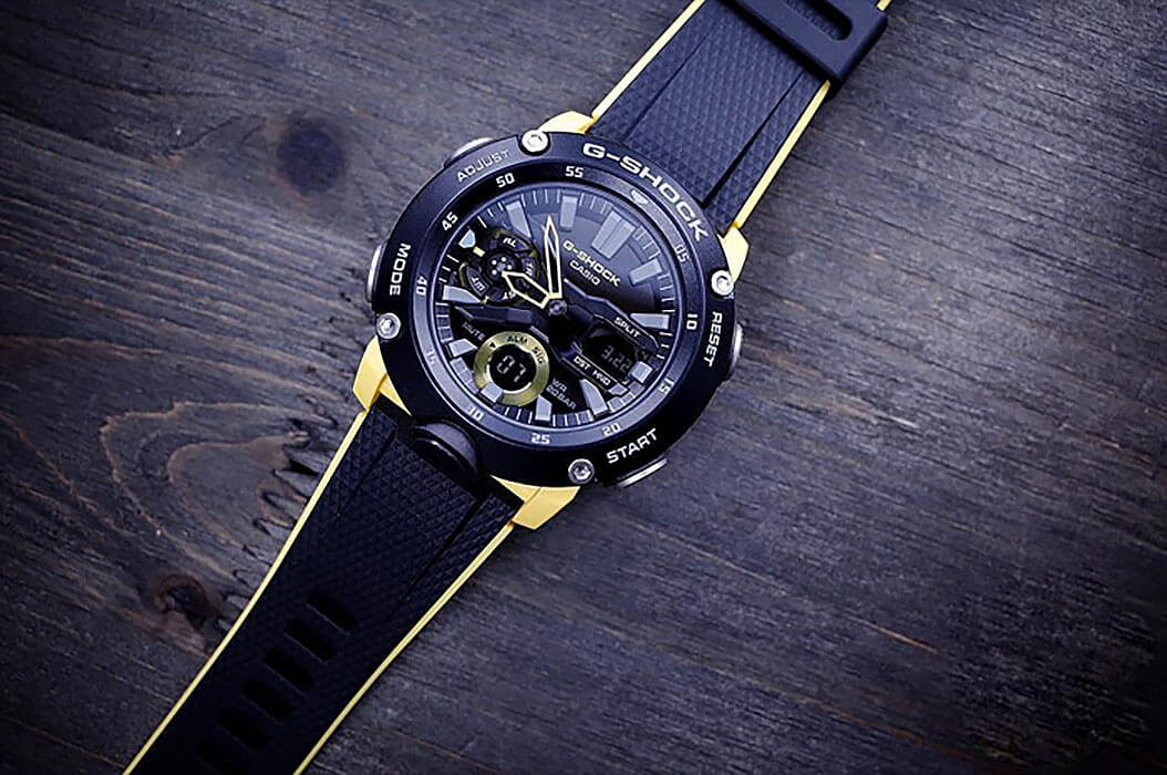 Casio Casio G-Shock GA-2000-1A9DR (GA-2000-1A9) мужские часы черный циферблат на запястье