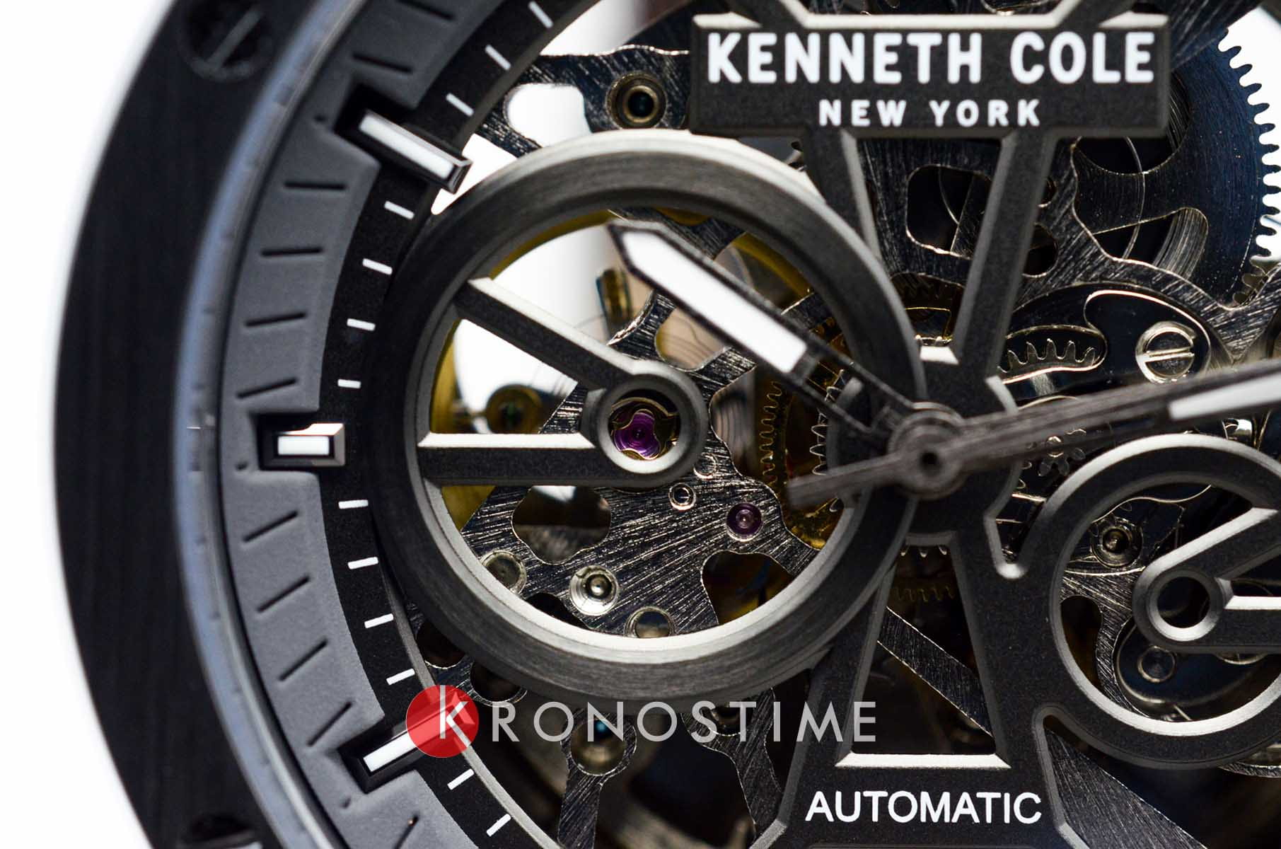 Kenneth Cole Kenneth Cole Automatic KCWGE0033502 механические мужские часы часы крупный план черный циферблата