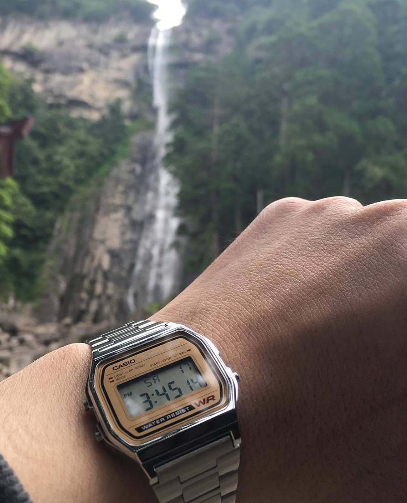 Casio Casio A-158WEA-9  - задняя крышка пластик корпуса, япония часы