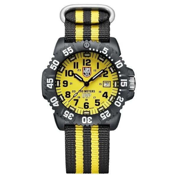 Luminox Luminox A.3955.SET  A.3955.SET кварцевые мужские часы желтый циферблат, браслет кожа + текстиль — вид спереди