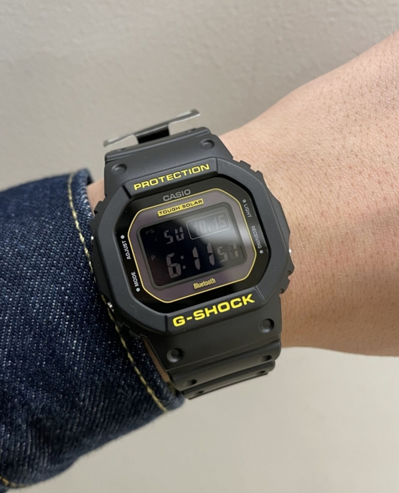 Casio Casio G-Shock GW-B5600CY-1DR (GW-B5600CY-1) , наручные мужские часы фото под углом