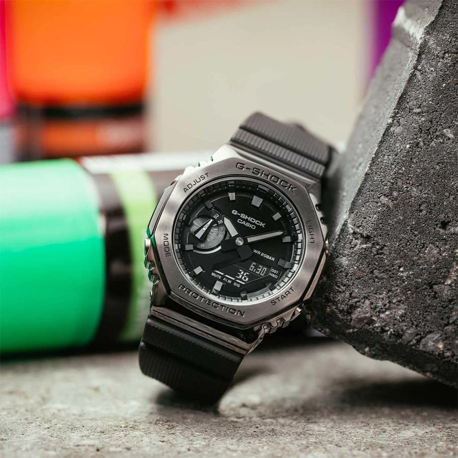Casio Casio G-Shock GMA-P2100BB-1ADR (GMA-P2100BB-1A)  — детали корпуса и пластик