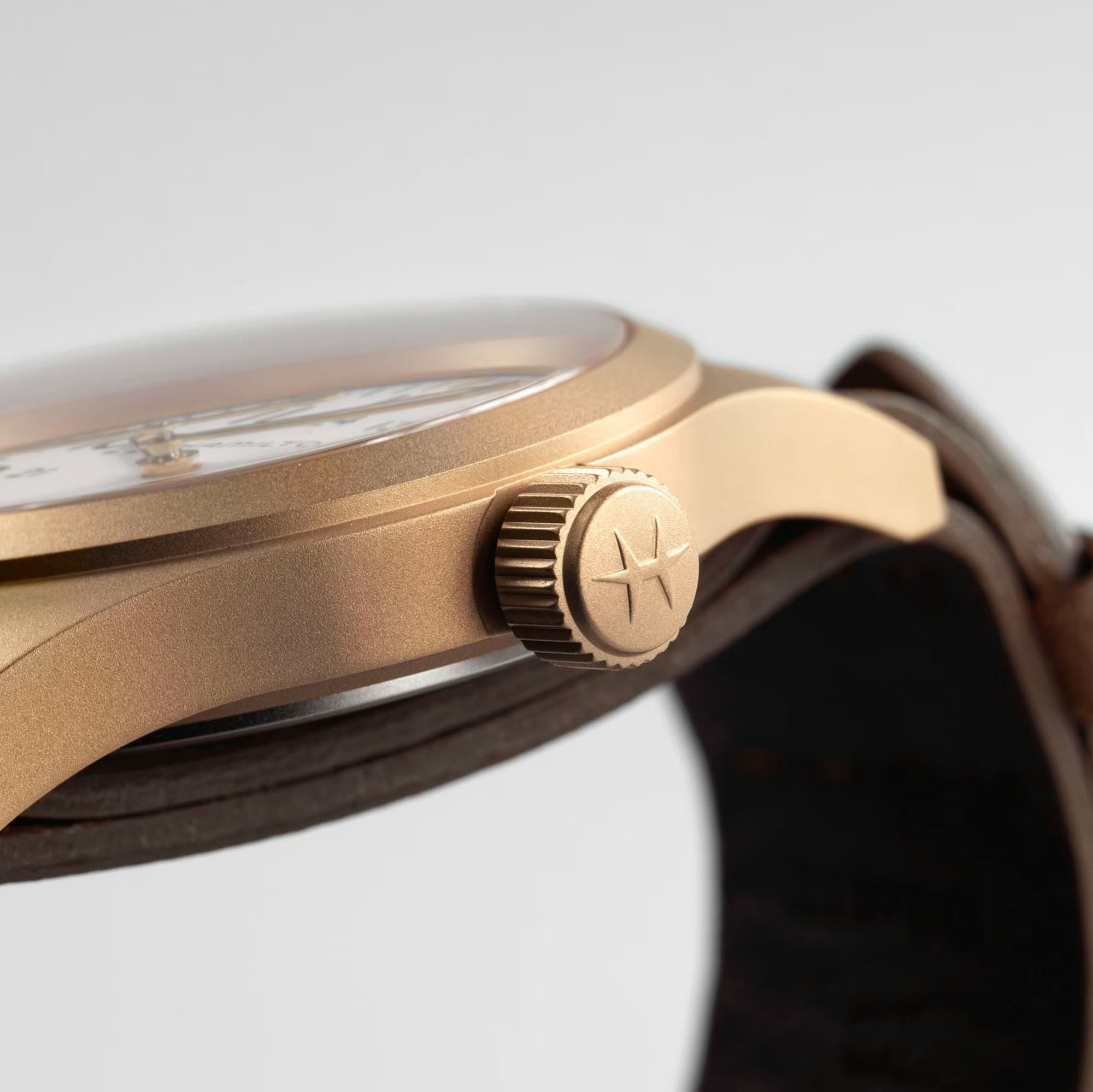 Hamilton Hamilton Khaki Field Mechanical Bronze H69459510 швейцария наручные мужские часы заводная головка с логотипом Hamilton