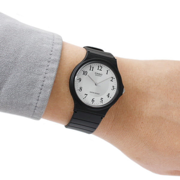 Casio Casio Collection MQ-24-7B3LDF (MQ-24-7B3L) , наручные мужские часы фото под углом