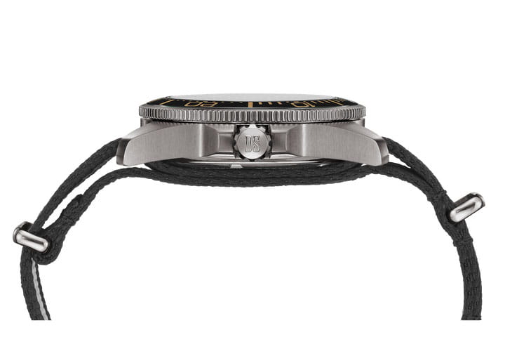 Certina Certina DS Action Diver C032.607.48.051.00 мужские часы черный циферблат на запястье