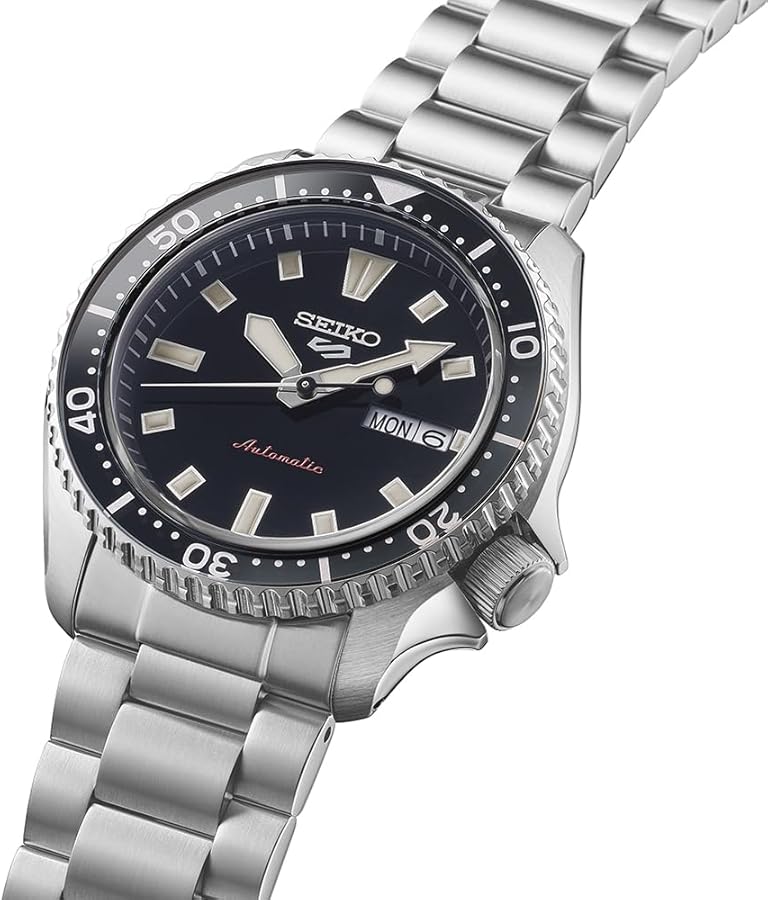 Seiko Seiko 5 Sports SRPL85K1 , наручные мужские часы фото под углом