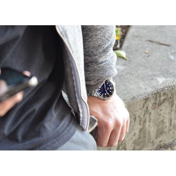 Orient Orient ER1W002D (FER1W002D) механические мужские часы часы крупный план синий циферблата