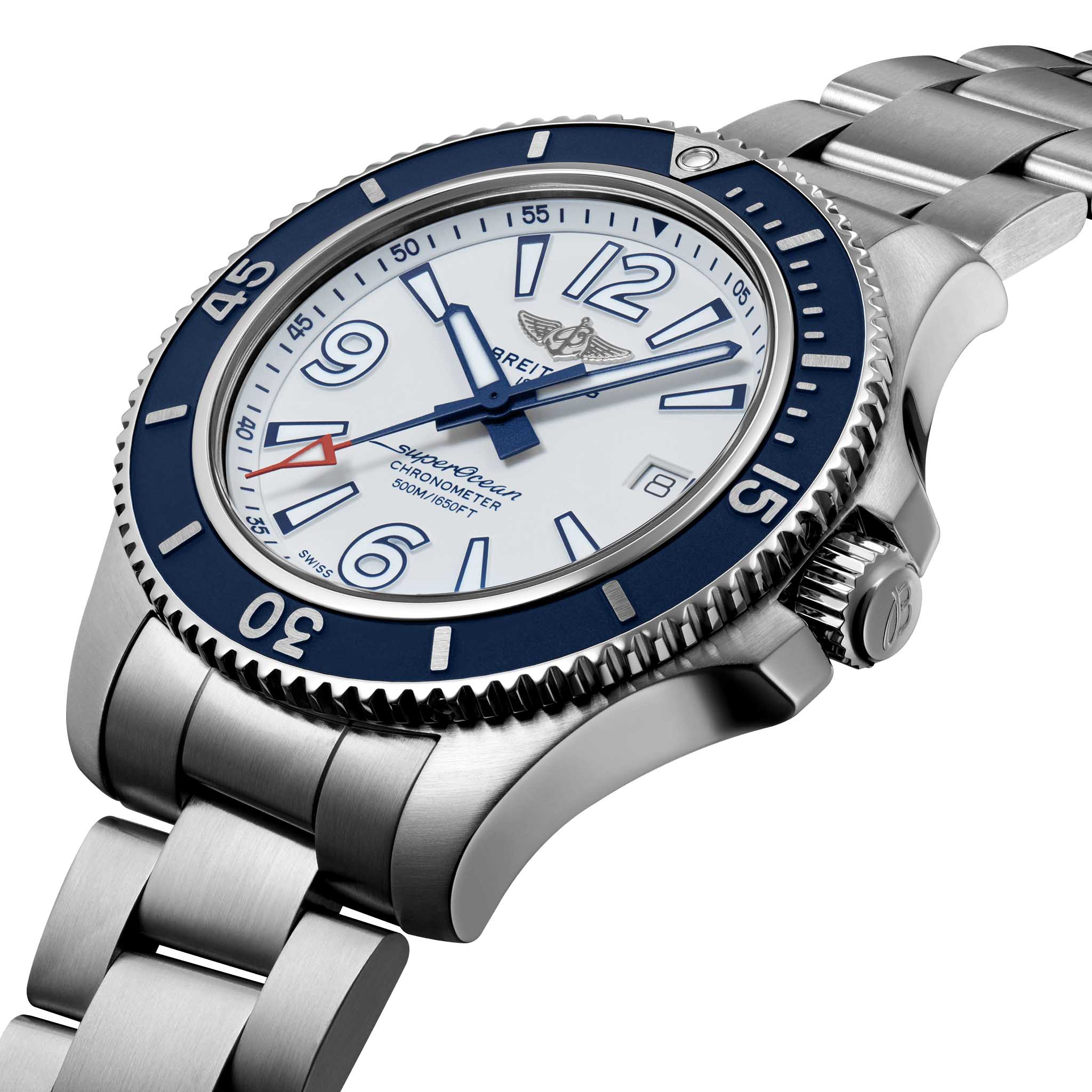 Breitling Breitling Superocean Automatic 42 A17366D81A1A1 , наручные мужские часы фото под углом