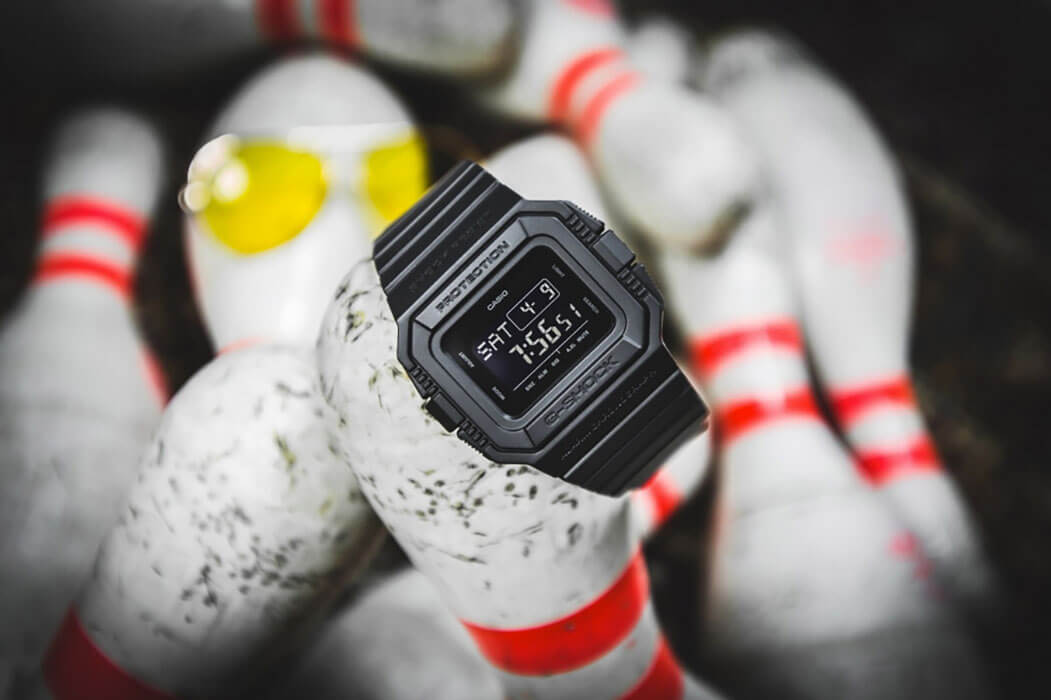 Casio Casio G-Shock DW-D5500BB-1 спортивные наручные часы, вид спереди