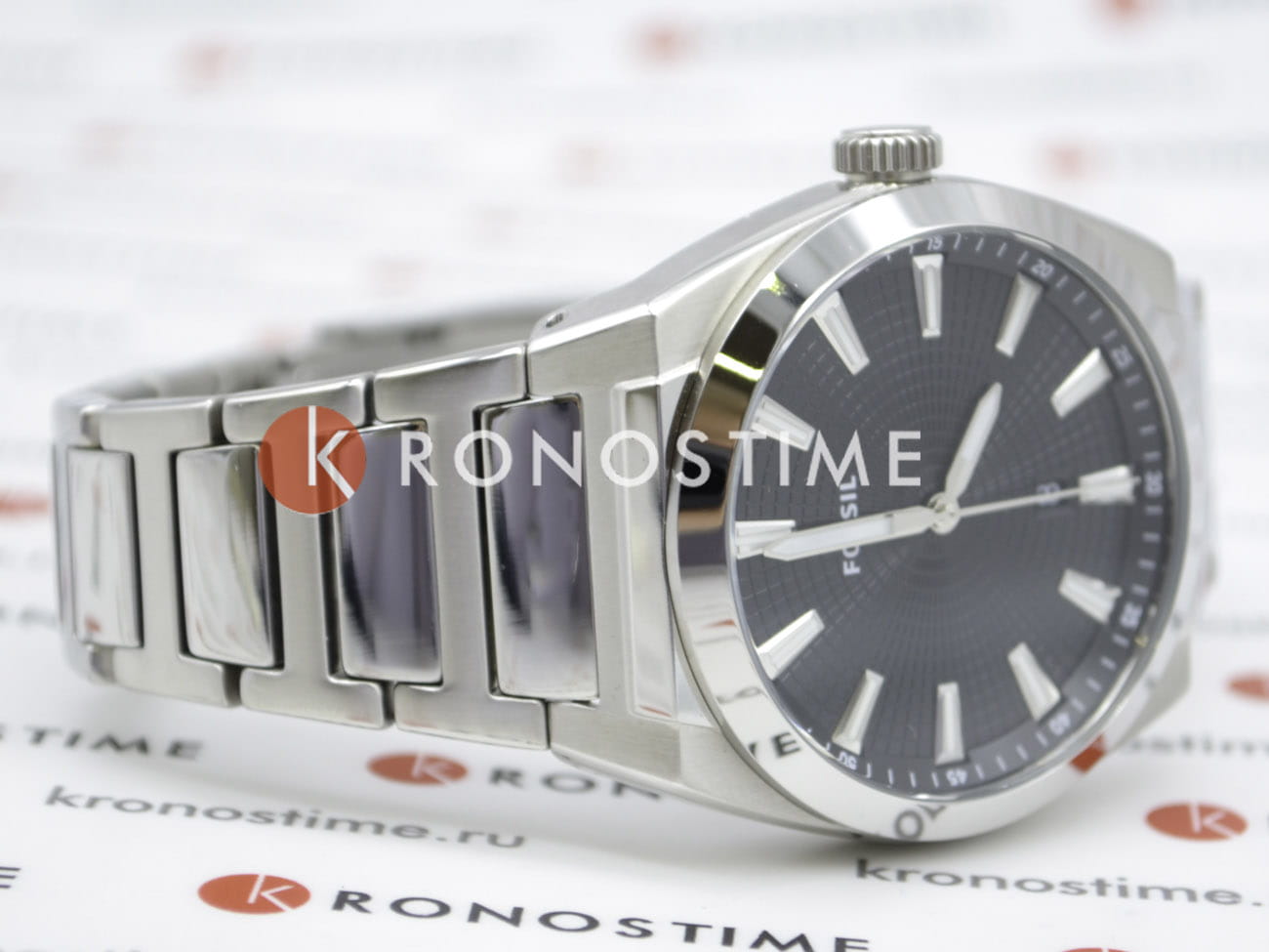 Fossil Fossil FB-02  FS5821  — детали корпуса и нержавеющая сталь