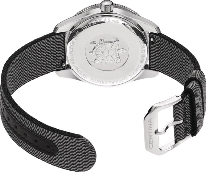 Certina C0442101805100 женские часы застежка крупным планом