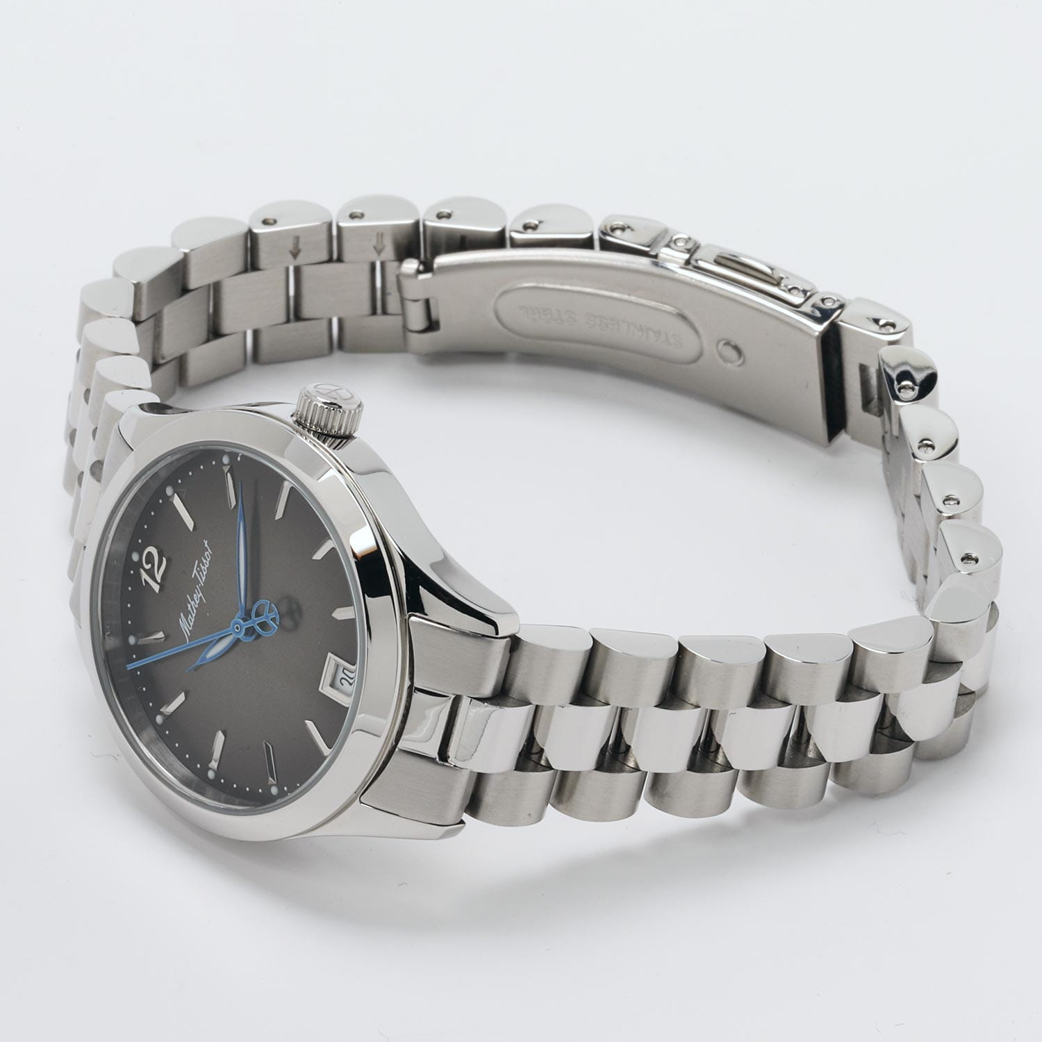 Mathey-Tissot Mathey-Tissot Urban D411MAN кварцевые женские часы часы крупный план черный циферблата