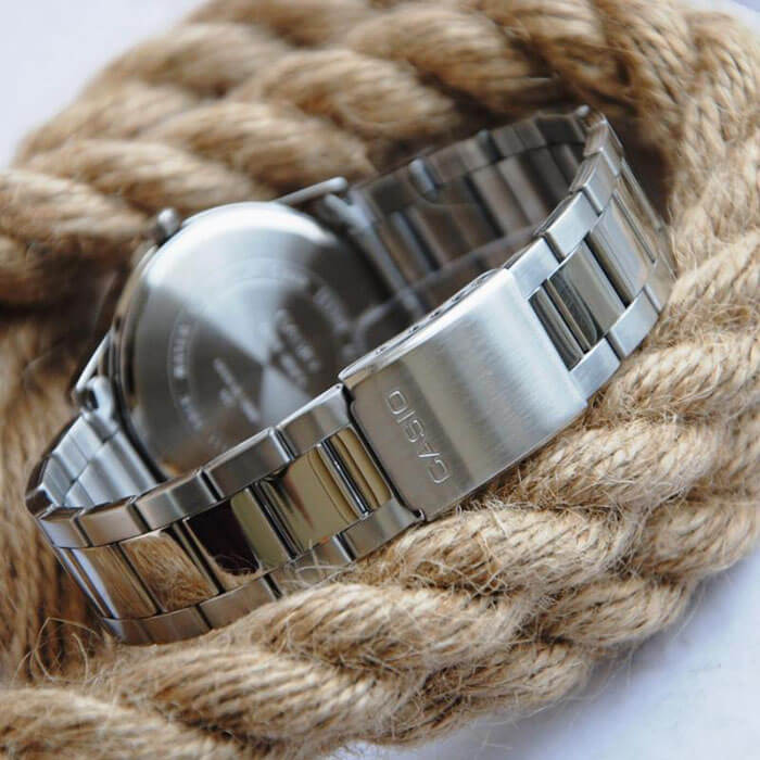 Casio Casio MTP-1303PD-1A2, mtp япония мужские часы на браслете нержавеющая сталь боковой вид