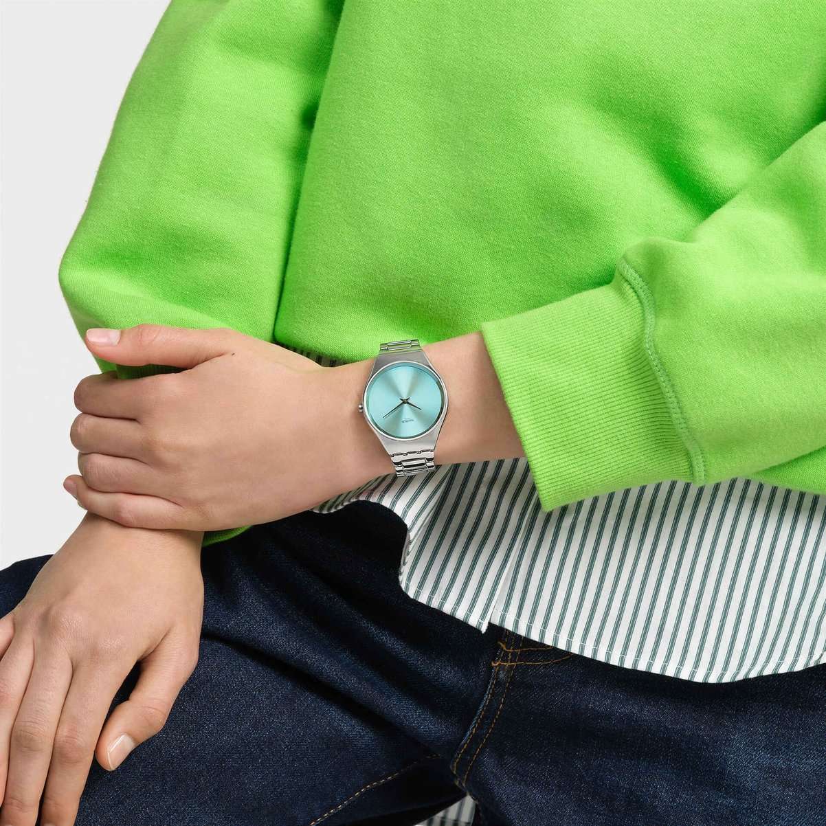 Оригинальные часы Swatch Swatch Skin Irony SYXS155G кварцевые калибр механизма  общий вид