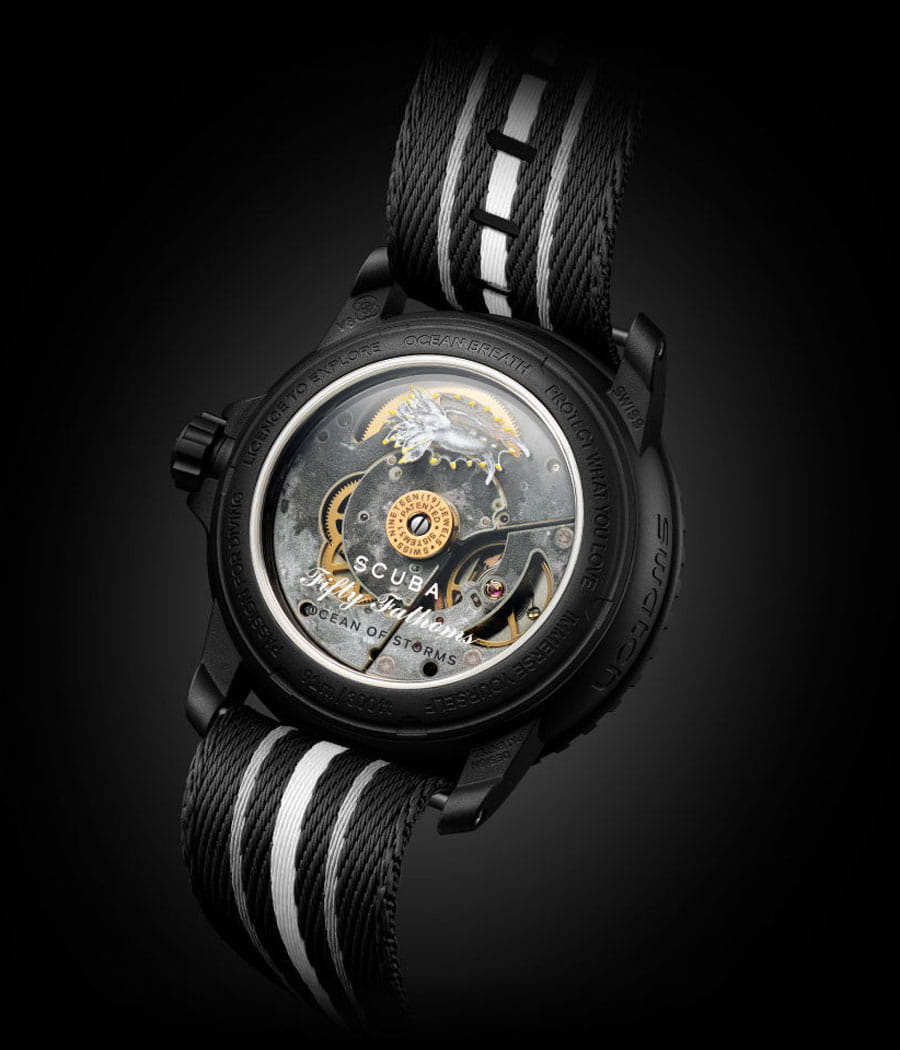 Swatch Swatch Sistem51 Scuba Bioceramic Standard SO35B400S, system51 швейцария мужские часы на браслете нейлон боковой вид