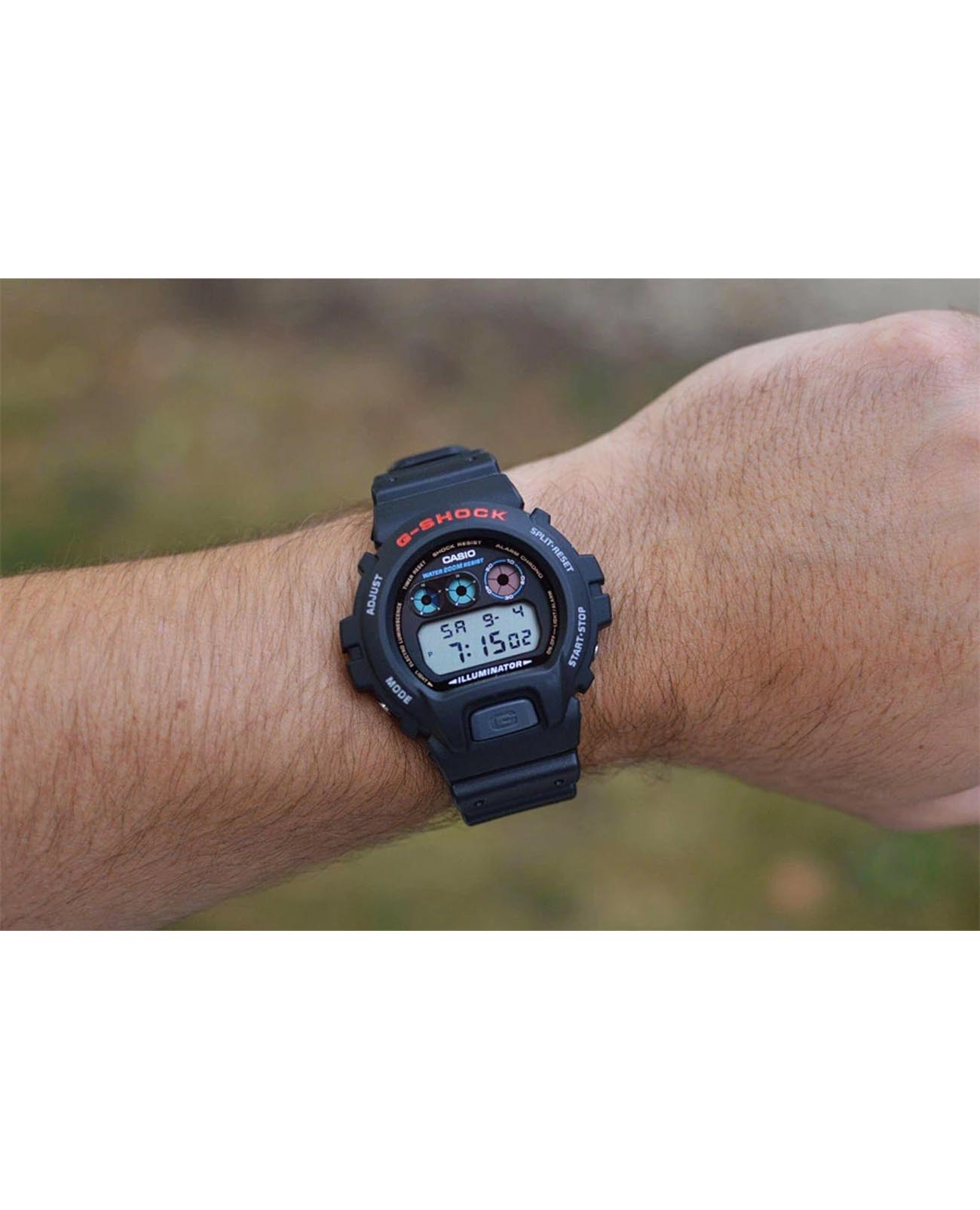 Casio Casio G-Shock DW-6900U-1DR , наручные мужские часы фото под углом
