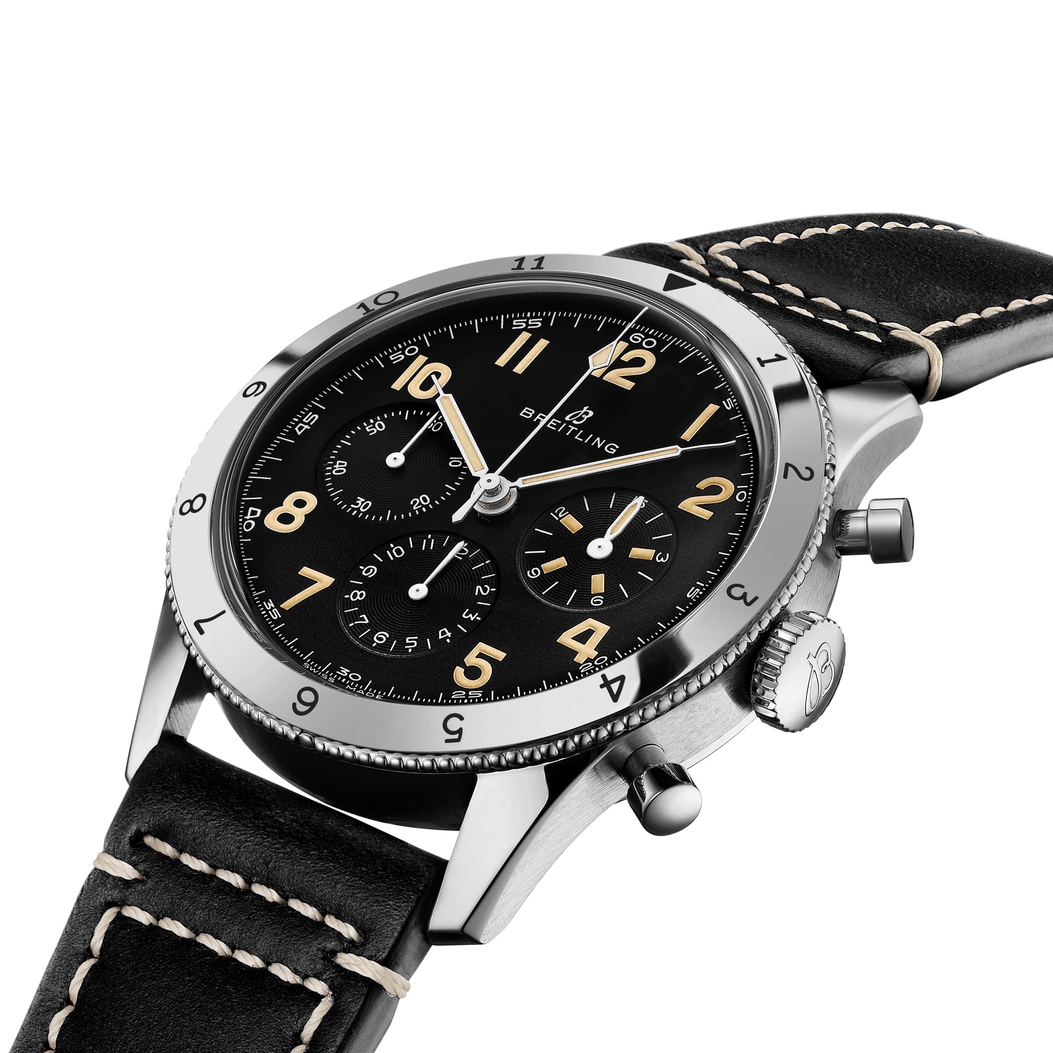 Breitling Breitling AVI REF. 765 1953 Re-Edition AB0920131B1X1 , наручные мужские часы фото под углом