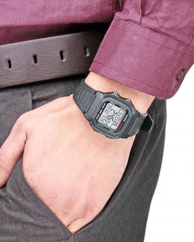 Casio Casio Collection W-800H-1AVDF (W-800H-1A) , наручные мужские часы фото под углом