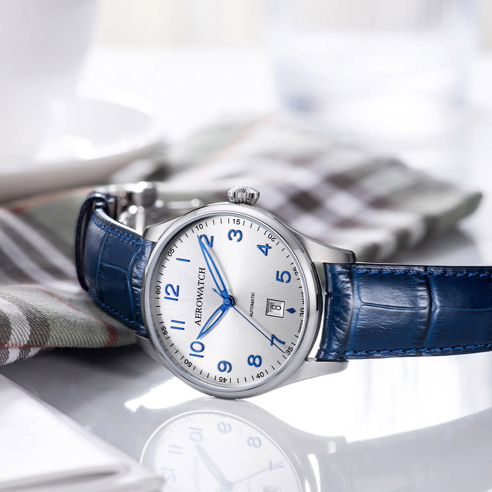 Aerowatch Aerowatch Les Grandes Classiques 60996 AA01,  швейцария мужские часы на браслете кожаный боковой вид