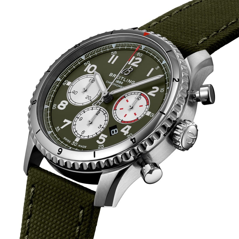 Breitling Breitling Aviator 8 B01 Chronograph 43 Curtiss Warhawk AB01192A1L1X1 , наручные мужские часы фото под углом