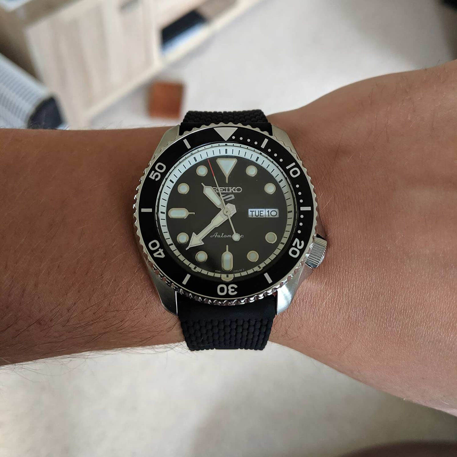Seiko Seiko 5 Sports SRPD73K2 япония наручные мужские часы заводная головка с логотипом Seiko