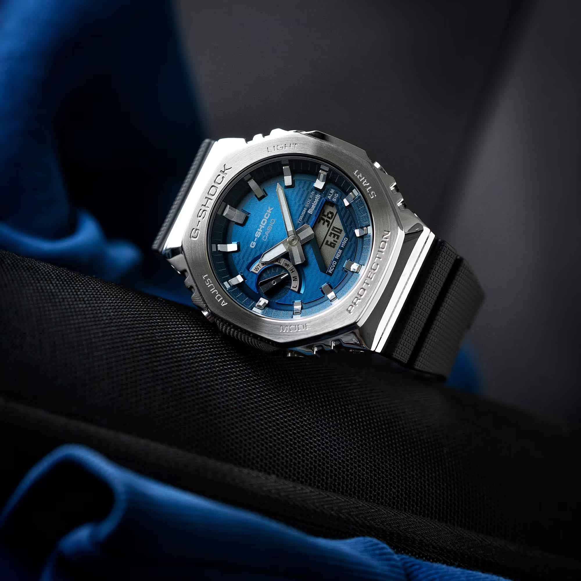 Оригинальные часы Casio Casio G-Shock GBM-2100A-2BDR электронные калибр механизма  общий вид