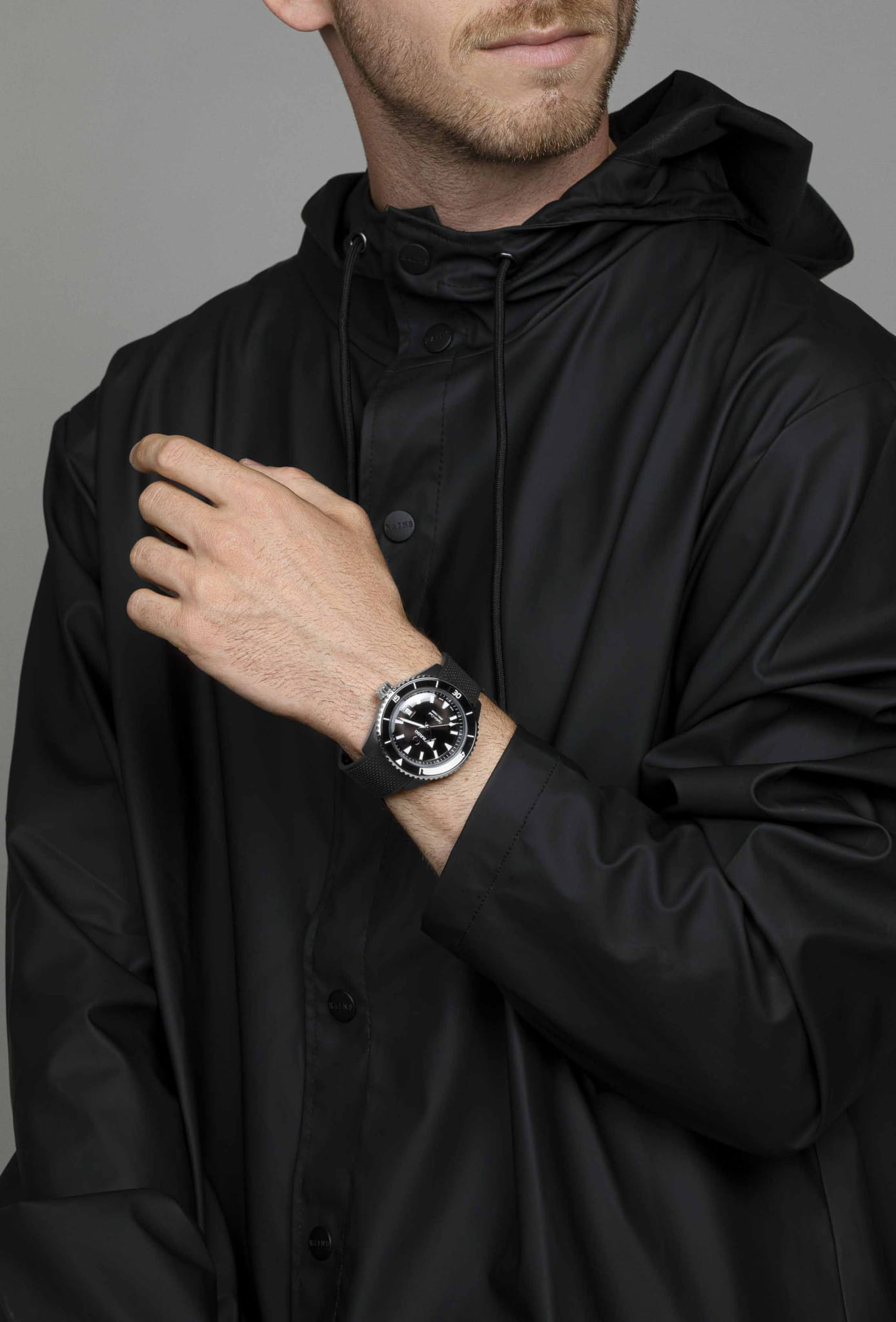 Оригинальные часы Rado Rado Captain Cook High-Tech Ceramic Diver R32129158 механические калибр механизма  общий вид