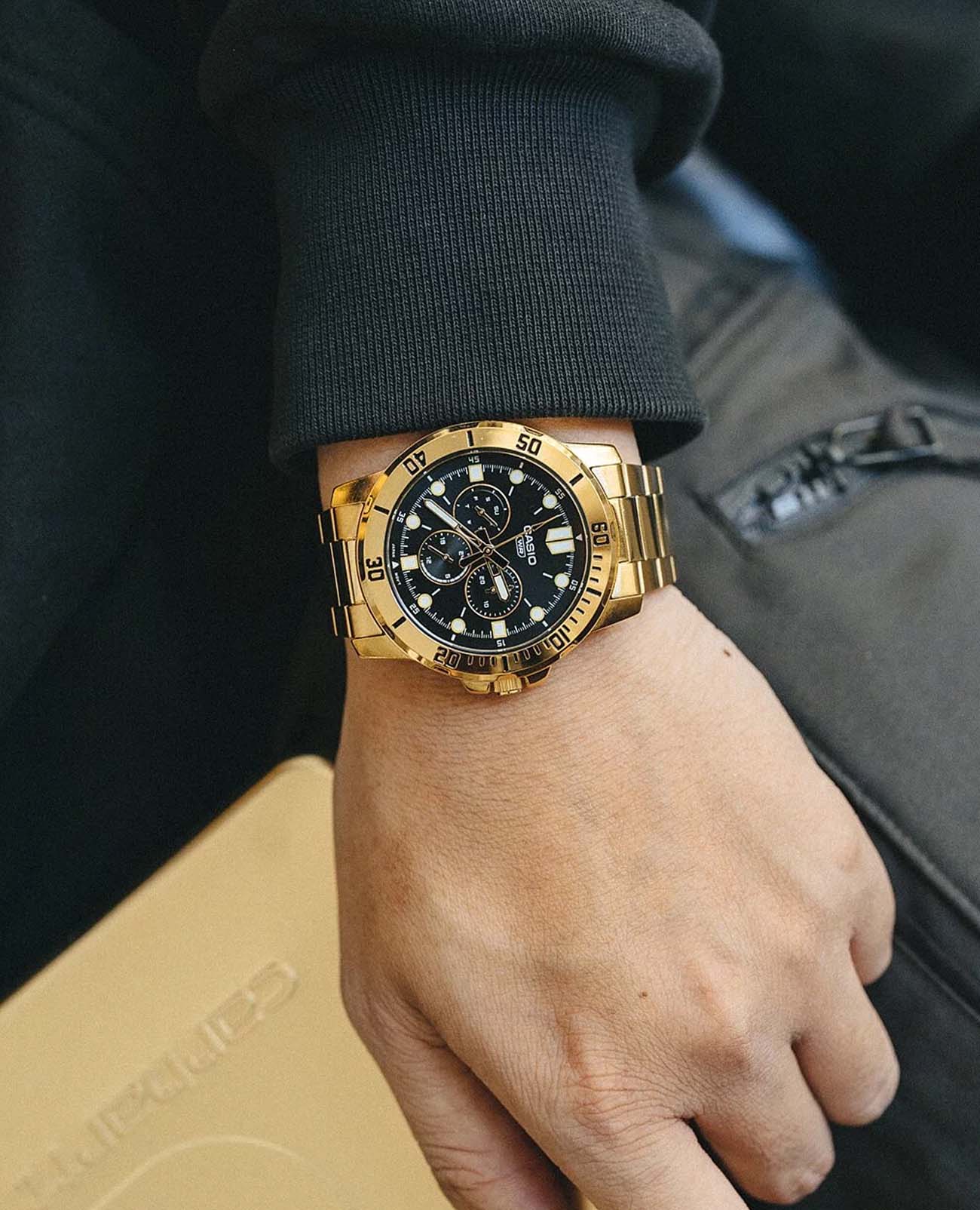 Casio Casio Collection MTP-VD300G-1EUDF (MTP-VD300G-1E), collection япония мужские часы на браслете сталь с ip покрытием боковой вид