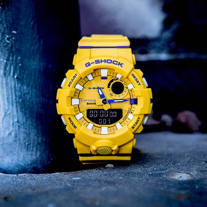 Casio Casio G-Shock GBA-800DG-9A электронные мужские часы часы крупный план оранжевый циферблата