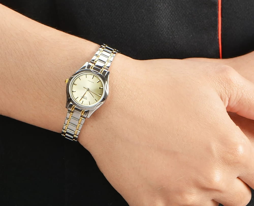 Casio Casio Collection LTP-1275SG-9A , наручные женские часы фото под углом