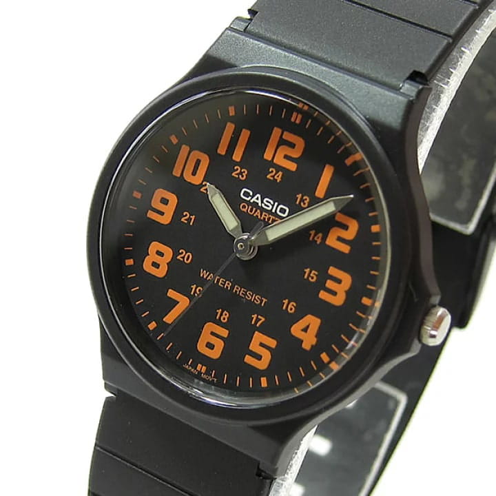 Casio Casio Collection MQ-71-4BDF (MQ-71-4B) кварцевые часы с аксессуарами мужские часы модель MQ-71-4B