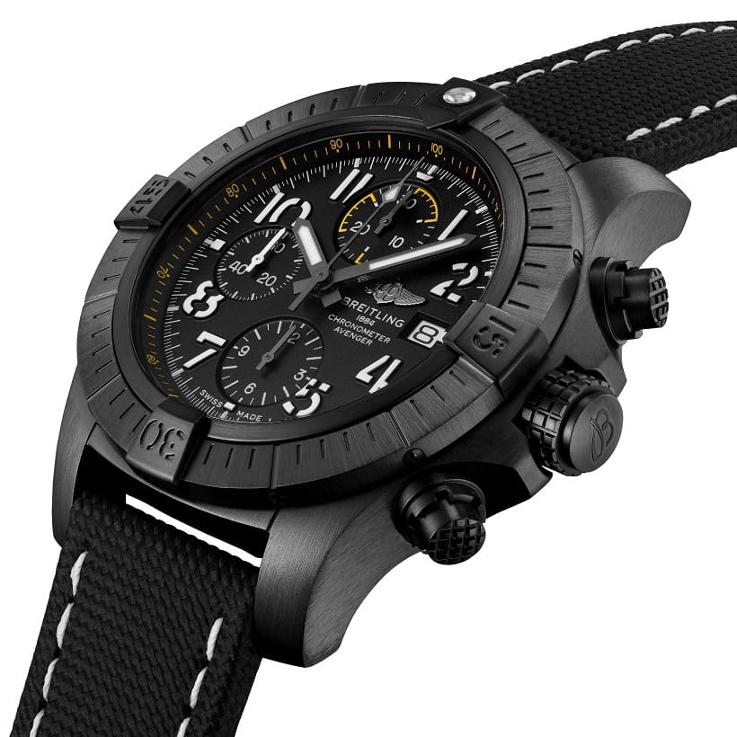 Breitling Breitling Avenger Chronograph 45 Night Mission V13317101B1X2 , наручные мужские часы фото под углом