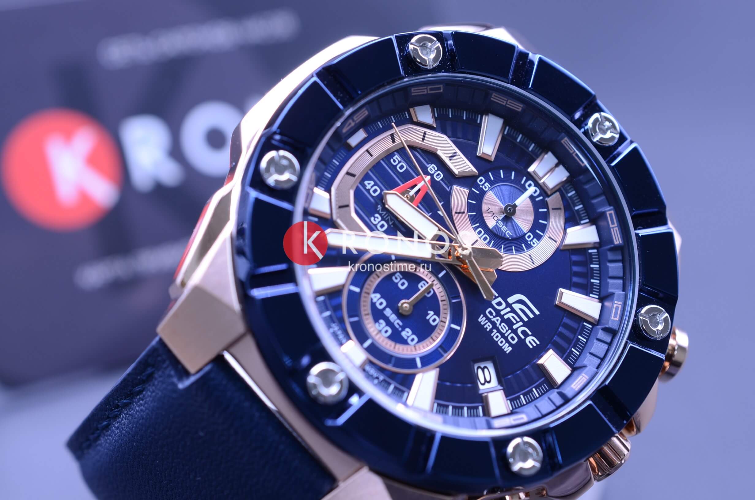 Casio Casio Edifice EFR-569BL-2A кварцевые мужские часы часы крупный план синий циферблата