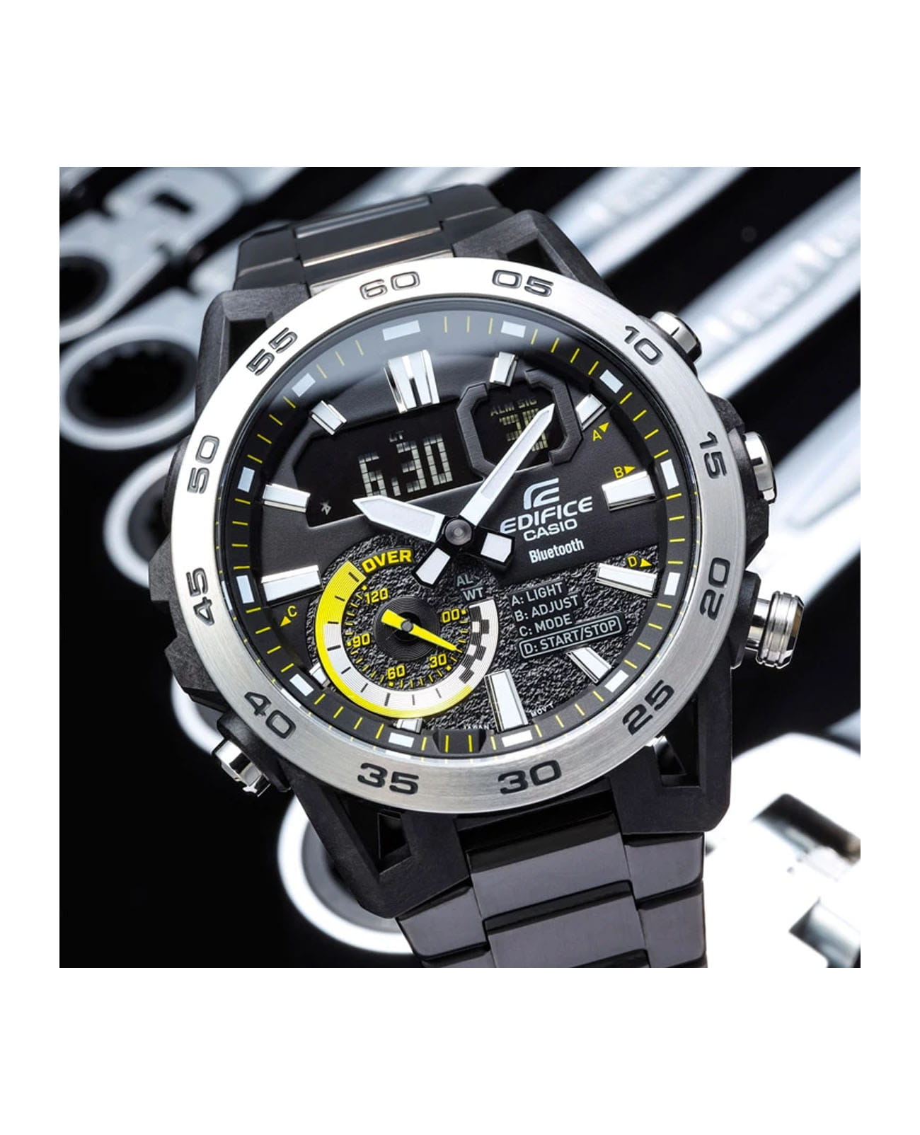 Casio Casio Edifice ECB-40DC-1ADF (ECB-40DC-1AEF) кварцевые мужские часы часы крупный план черный циферблата