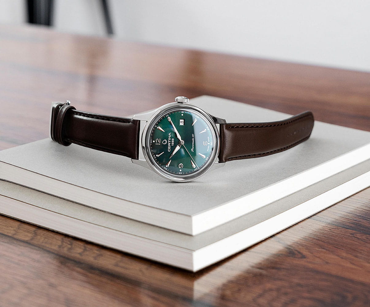 Certina Certina Heritage DS Powermatic 80 C038.407.16.097.00, ds powermatic 80 швейцария мужские часы на браслете кожаный боковой вид