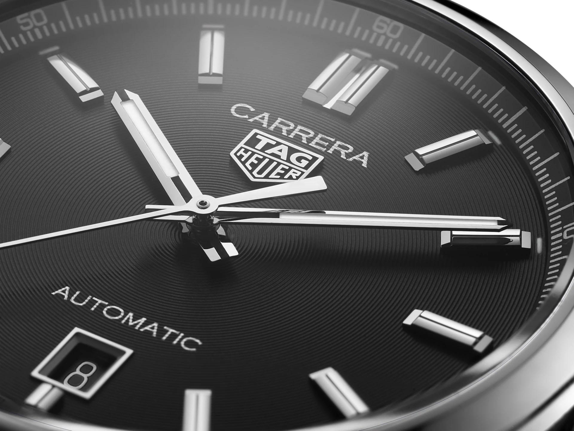 TAG Heuer TAG Heuer Carrera WBN2110.BA0639 механические мужские часы часы крупный план черный циферблата